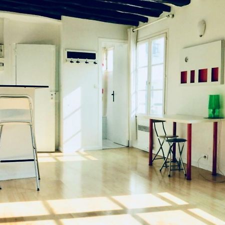 Cosy 25 Sqm Studio In Heart Of Париж Екстериор снимка